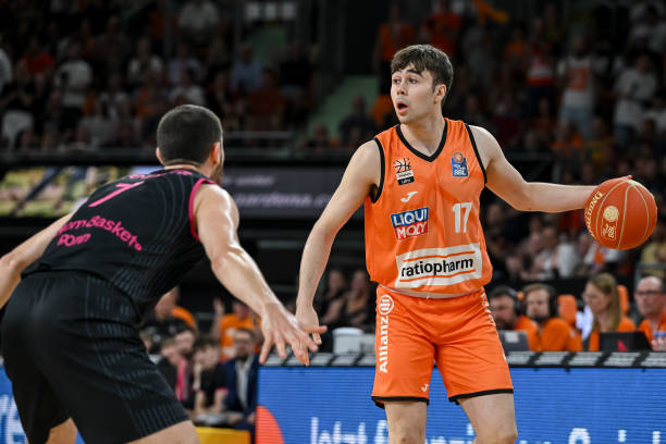 异的棋手将 异的棋手将