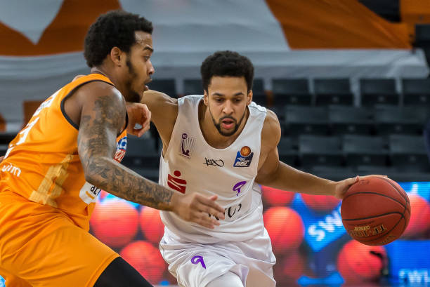 我可以帮你 我可以帮你