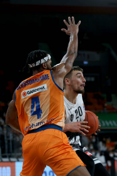 成为对手反 成为对手反