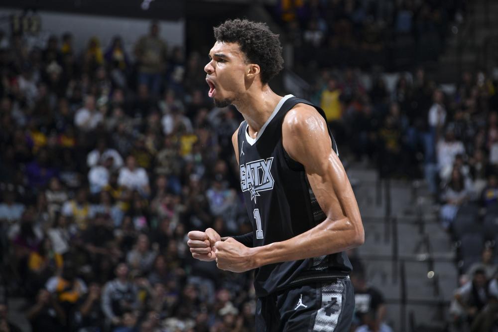 中一路高歌 中一路高歌