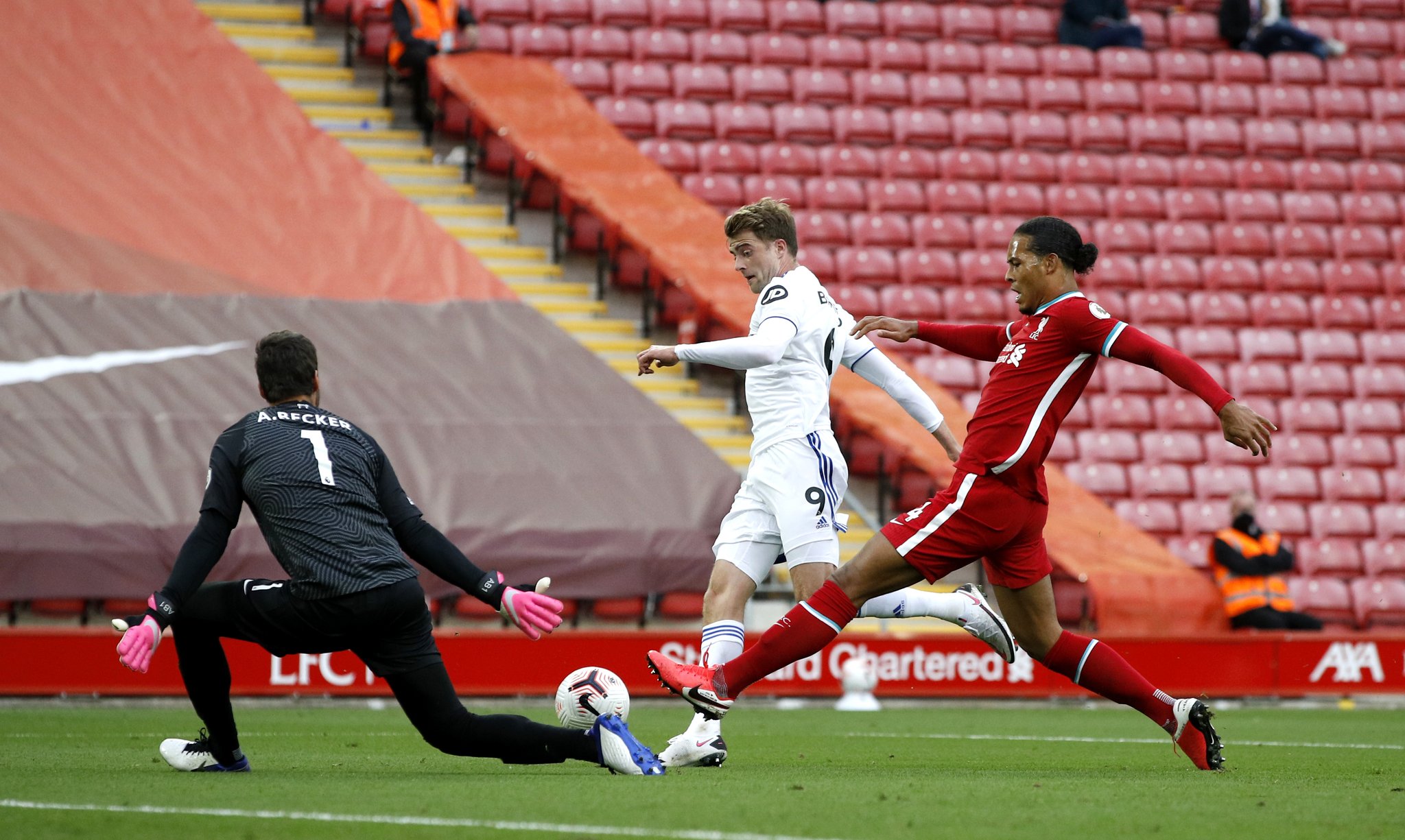 成为体坛中 成为体坛中